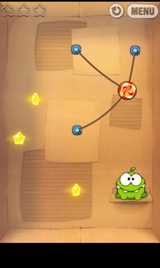 [21/12/2012] Platz 8 | Cut the Rope (Rätsel) | € 0,89 (iPhone), € 3,59 (iPad) | Zerschneiden Sie Seile, um die Figur am unteren Bildrand zu füttern und sammeln Sie dabei bis zu drei Sterne ein. | P&P (01/2011) | Wertung 1,32
